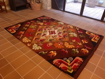 Peruvian rugs