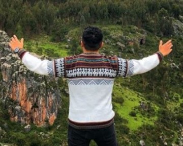 Peruvian men pullover