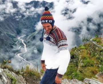 Peruvian pullover
