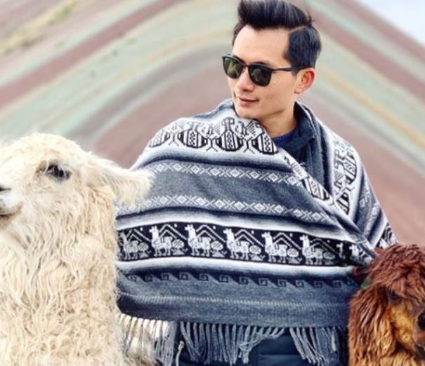 men peruvian ruana