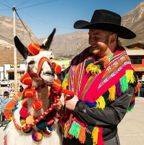 peruvian men poncho